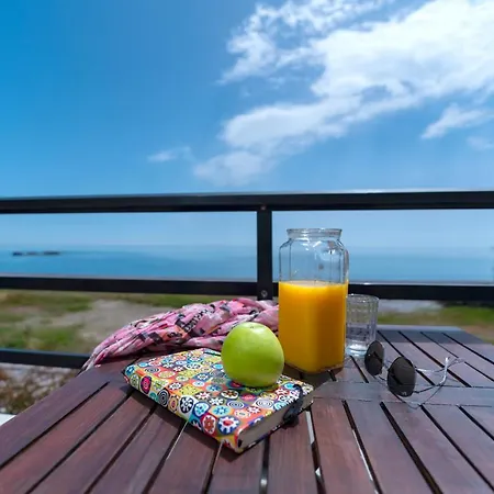 Sea & Sun Apartment Kiotari