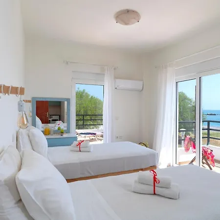 Sea & Sun Apartment Kiotari